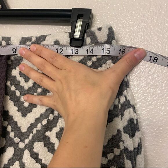 FP Movement by Free People Where The Wind Blows Jacquard Shorts cotton pull on L - Picture 4 of 11